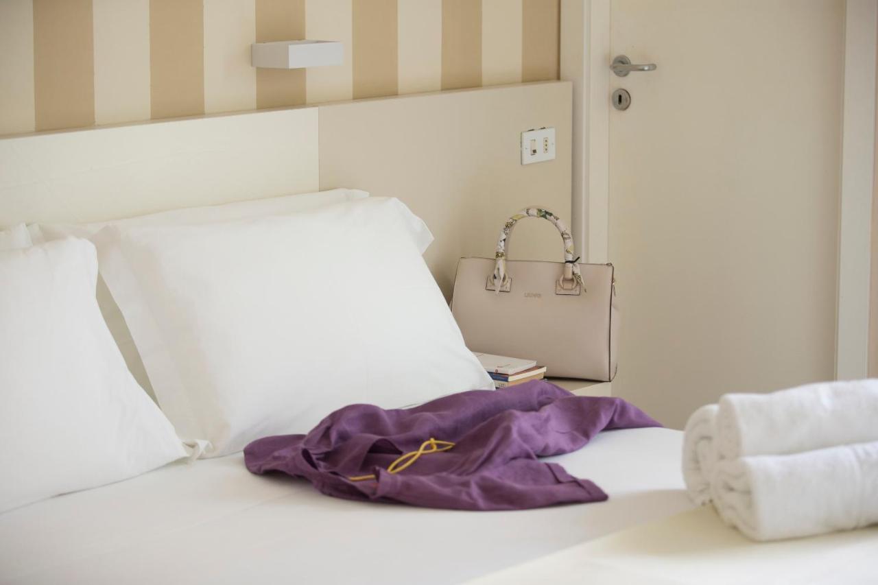 Hotel La Residenza リッチョーネ エクステリア 写真