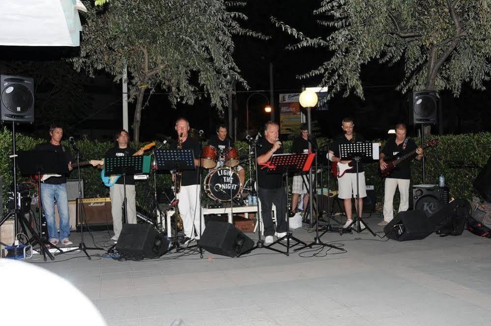 Hotel La Residenza リッチョーネ エクステリア 写真