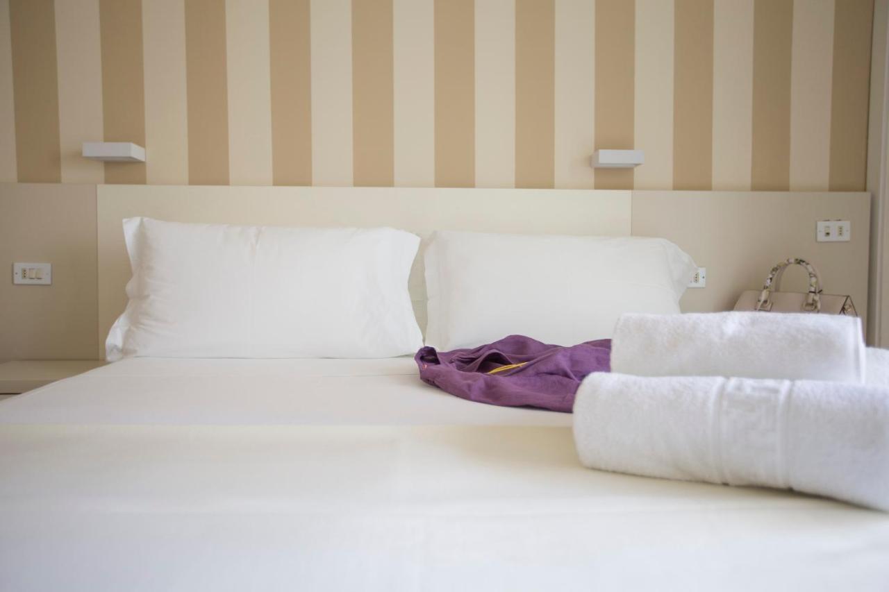 Hotel La Residenza リッチョーネ エクステリア 写真
