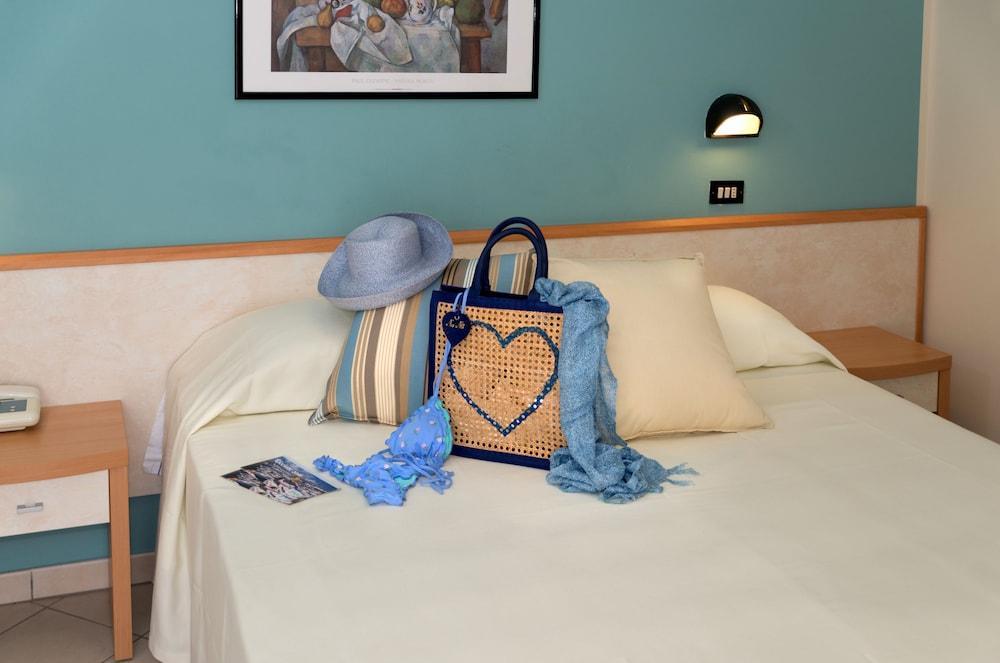Hotel La Residenza リッチョーネ エクステリア 写真