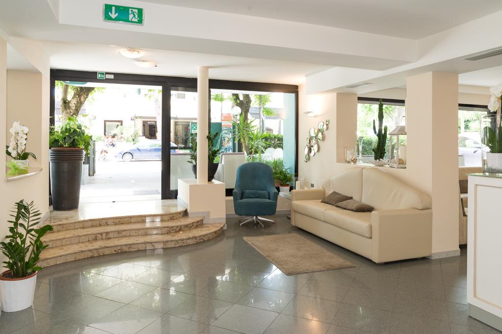 Hotel La Residenza リッチョーネ エクステリア 写真